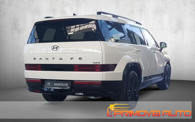 HYUNDAI Santa Fe usata, con Autoradio