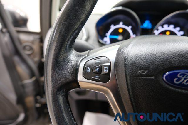 FORD Fiesta usata, con Isofix