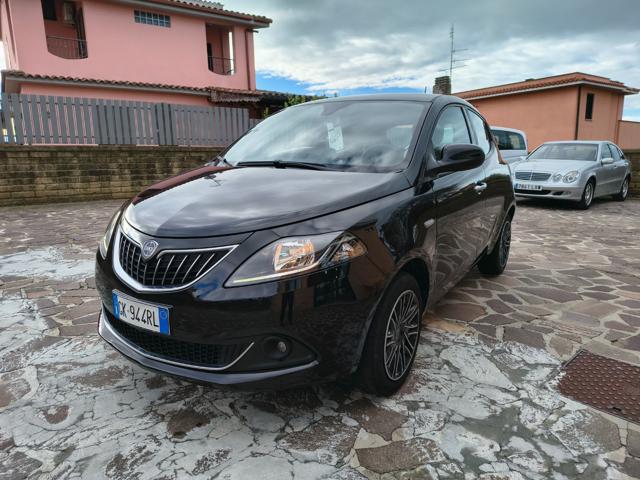 LANCIA Ypsilon usata, con ABS