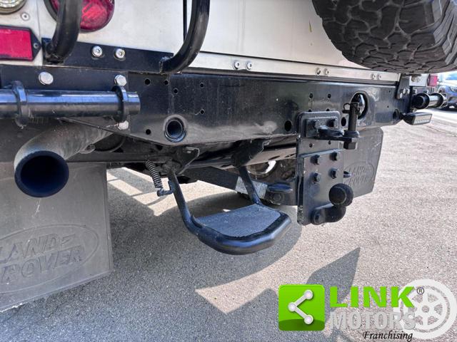 LAND ROVER Defender usata 31