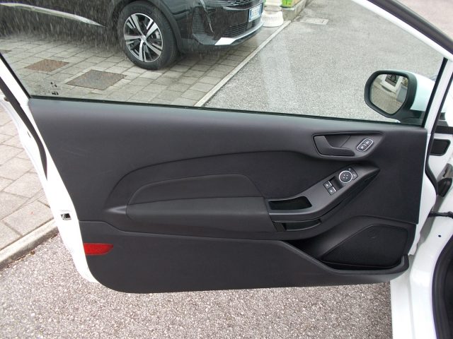 FORD Fiesta usata, con ESP
