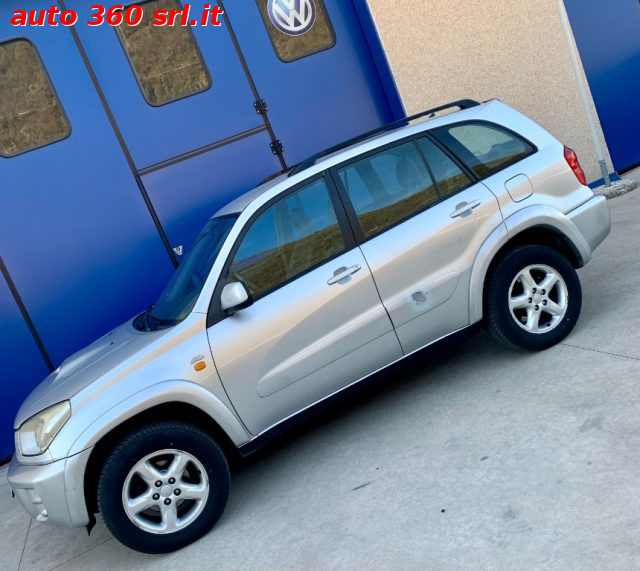 TOYOTA RAV 4 MY23 usata, con Airbag Passeggero