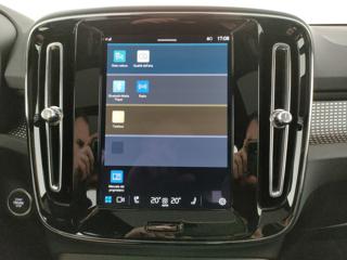 VOLVO XC40 usata, con USB