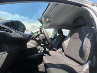 PEUGEOT 2008 usata, con Chiusura centralizzata