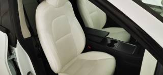 TESLA Model Y usata, con Monitoraggio pressione pneumatici