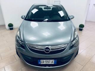 OPEL Corsa usata, con Airbag