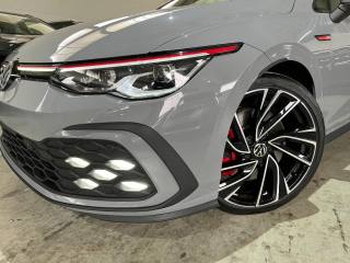 VOLKSWAGEN Golf usata, con Alzacristalli elettrici