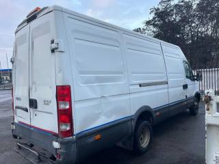 IVECO Daily usata 10