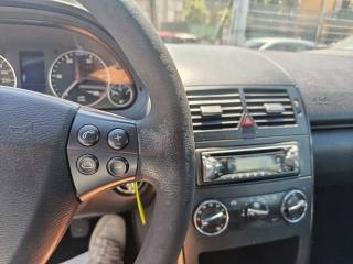 MERCEDES-BENZ A 180 usata, con Chiusura centralizzata