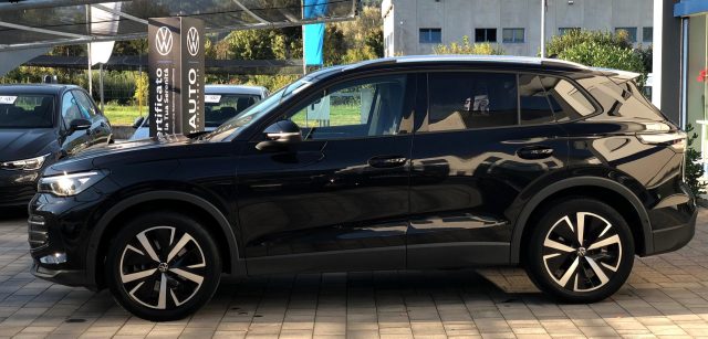 VOLKSWAGEN Tiguan usata, con Airbag laterali