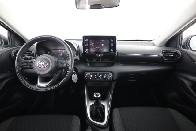 TOYOTA Yaris usata 4