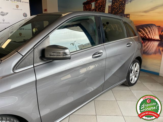 MERCEDES-BENZ B 180 usata, con Sistema di navigazione