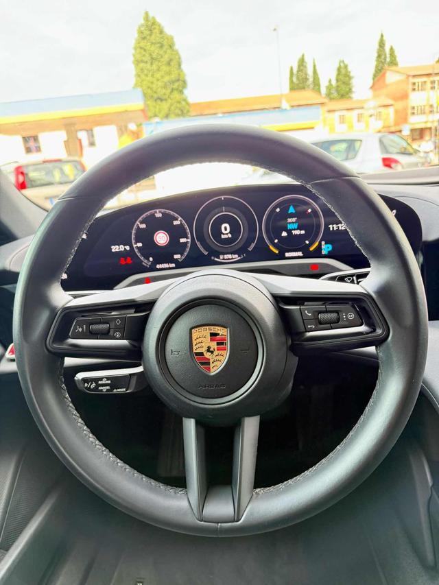 PORSCHE Taycan usata, con Controllo trazione
