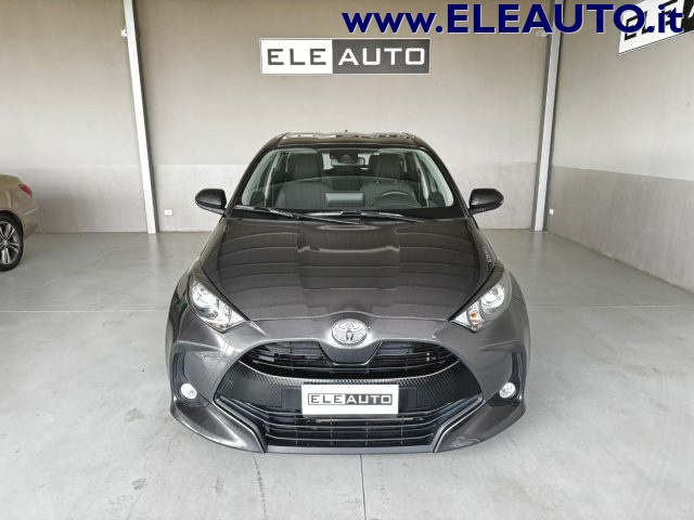TOYOTA Yaris usata, con Airbag laterali