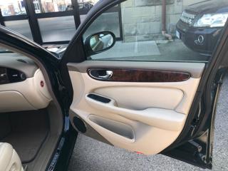 JAGUAR XJ8 usata, con Regolazione elettrica sedili