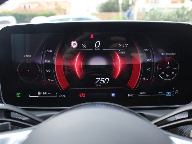 MERCEDES-BENZ C 200 usata, con Luci diurne LED