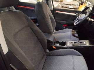 VOLKSWAGEN Golf usata, con Autoradio digitale