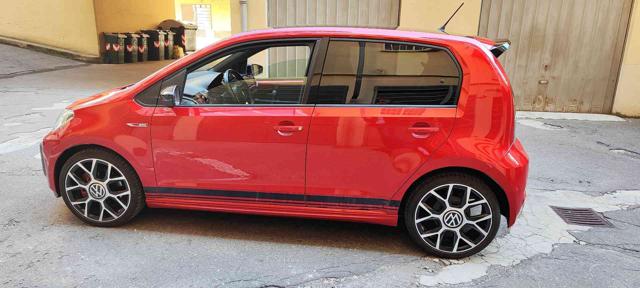 VOLKSWAGEN up! usata, con Boardcomputer