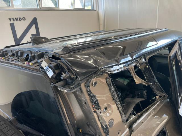 LAND ROVER Defender usata, con Controllo trazione