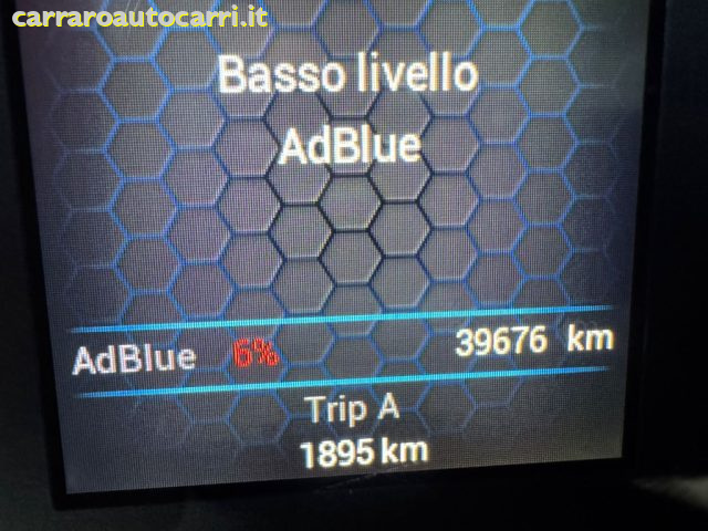 IVECO Daily usata, con Sistema di avviso di distanza