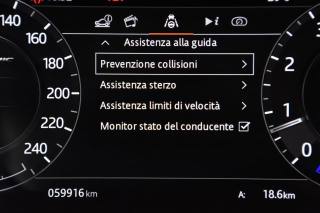 LAND ROVER Range Rover Velar usata, con Vivavoce