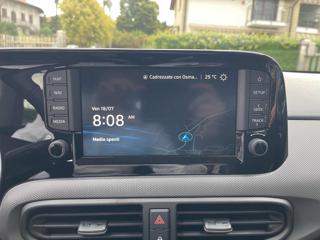 HYUNDAI i10 usata, con Volante in pelle
