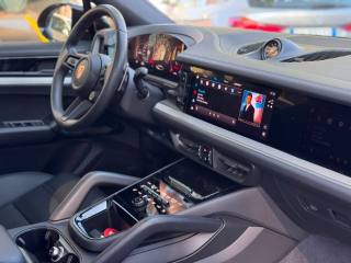 PORSCHE Cayenne usata, con Controllo trazione