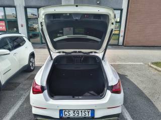 MERCEDES-BENZ CLA 200 usata, con Tettuccio apribile