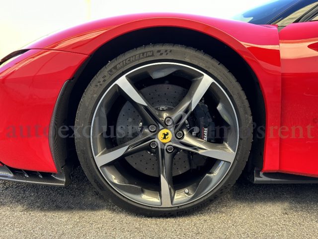 FERRARI SF90 usata, con Sistema di navigazione