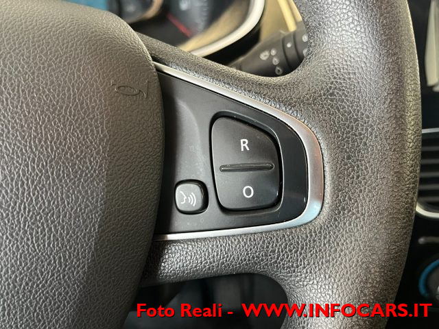 RENAULT Clio usata, con Autoradio digitale