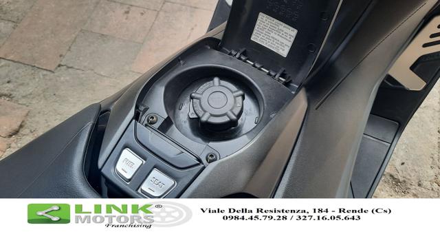 YAMAHA T Max 530 usata 16