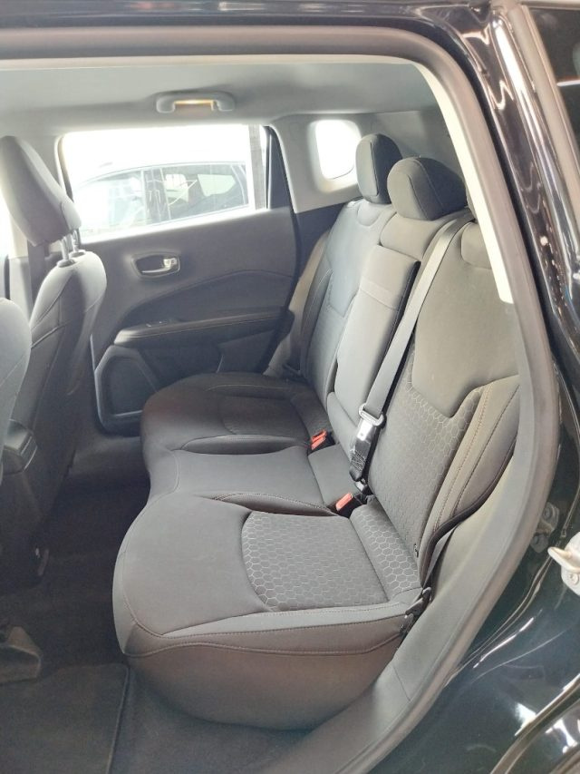 JEEP Compass usata, con Sedile posteriore sdoppiato