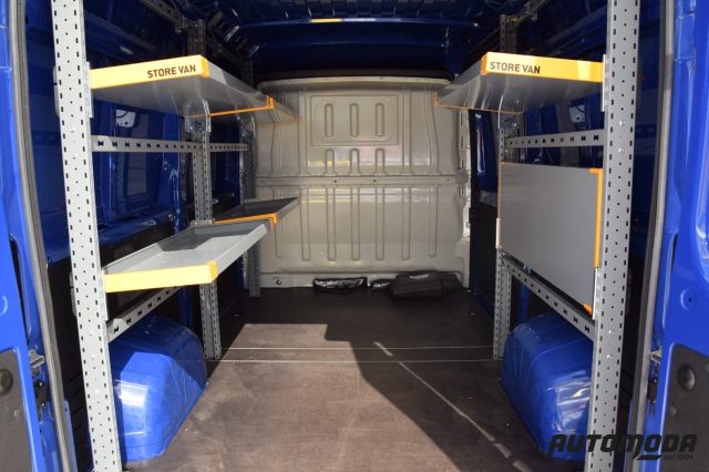 PEUGEOT Boxer usata, con Autoradio digitale