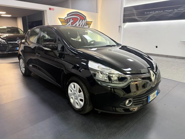 RENAULT Clio usata, con Airbag laterali
