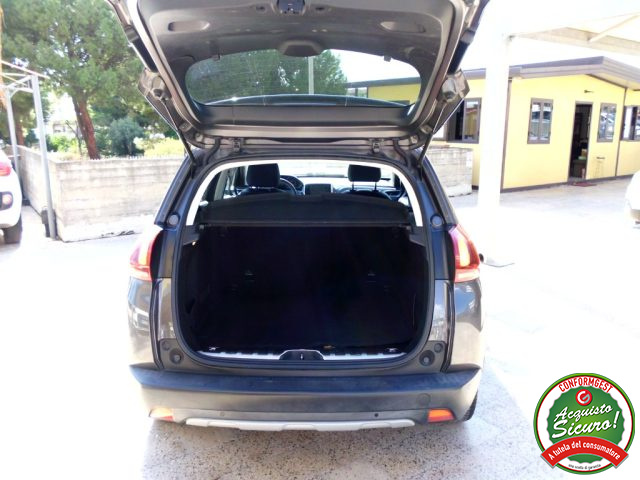 PEUGEOT 2008 usata, con Sensori di parcheggio posteriori