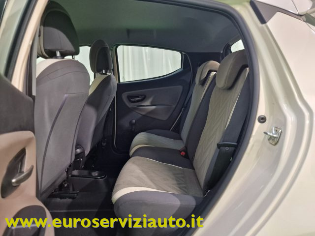 LANCIA Ypsilon usata 29
