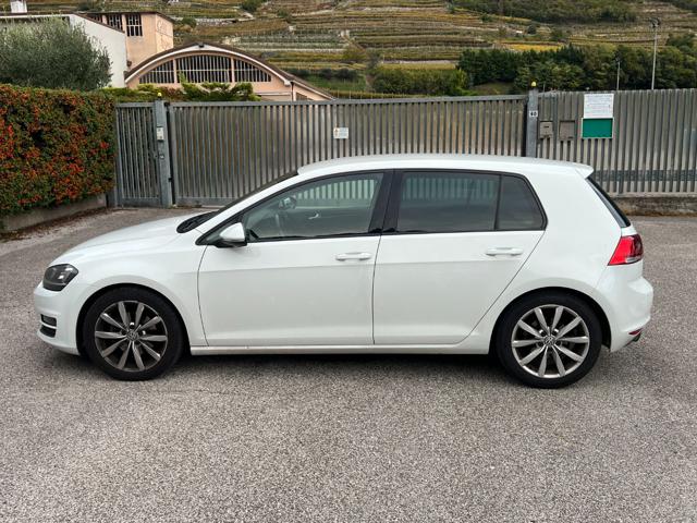 VOLKSWAGEN Golf usata, con Autoradio