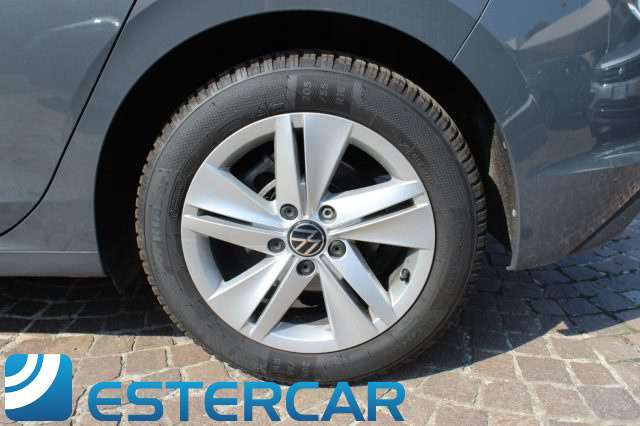 VOLKSWAGEN Golf usata, con Bracciolo