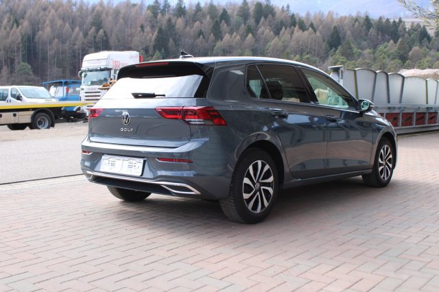 VOLKSWAGEN Golf usata, con Boardcomputer