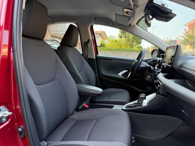 TOYOTA Yaris usata 13