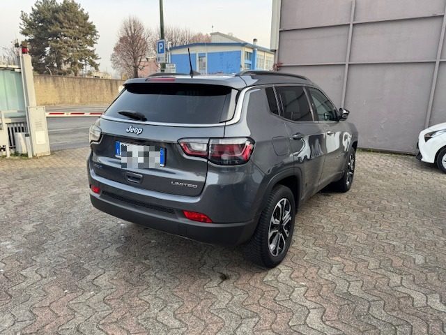 JEEP Compass usata, con Autoradio