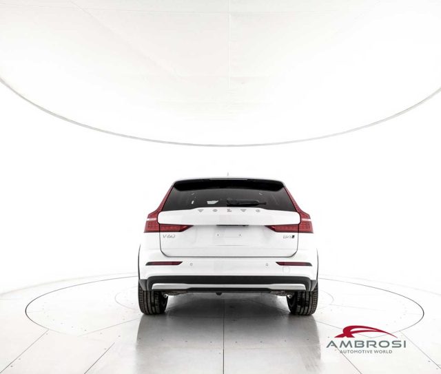 VOLVO V60 Cross Country usata 5