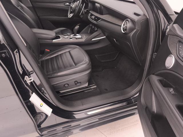 ALFA ROMEO Stelvio usata, con Volante multifunzione