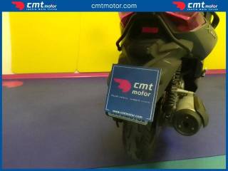 YAMAHA X-Max 250 usata 8