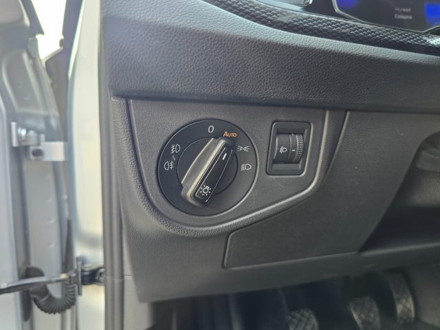 VOLKSWAGEN Taigo usata 91