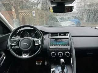 JAGUAR E-Pace usata, con Fari LED