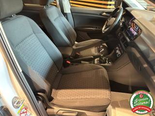 VOLKSWAGEN T-Cross usata, con Leve al volante