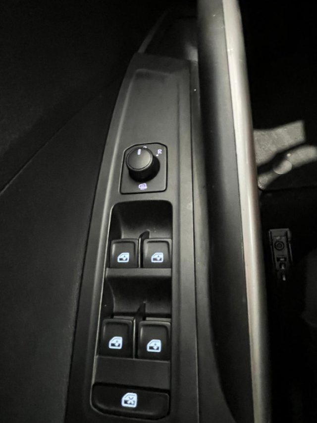 SKODA Fabia usata, con Luci diurne LED