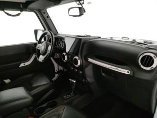 JEEP Wrangler usata, con USB
