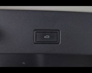 VOLKSWAGEN T-Roc usata, con Fari LED